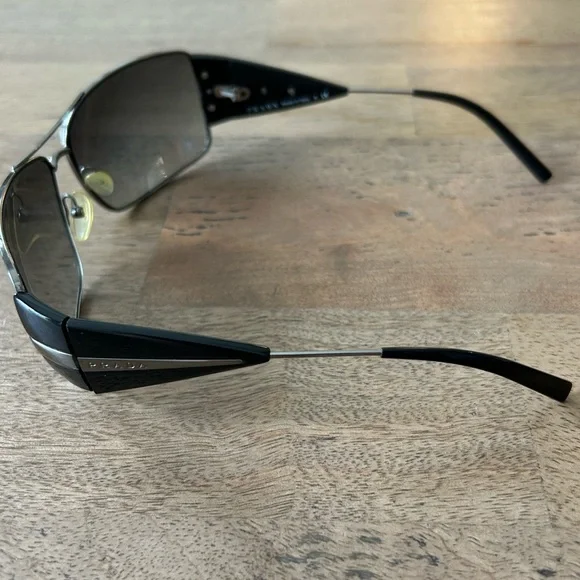 Prada Men’s Sunglasses - Picture 6 of 9